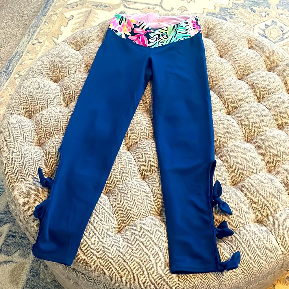 Like new Lilly Pulitzer leggings size XS